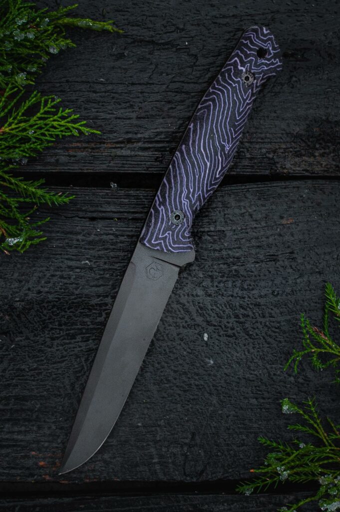 N690 stainless steel, cerakote and micarta made by Anthill Works