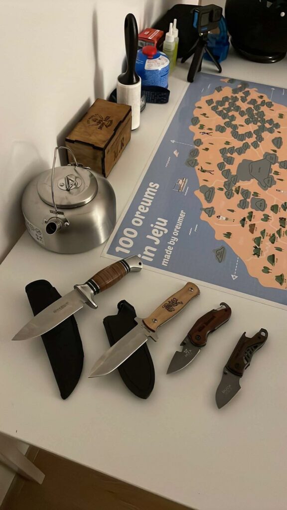 Small knife collection