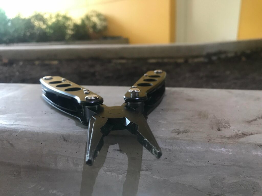 Need help with screw popping out