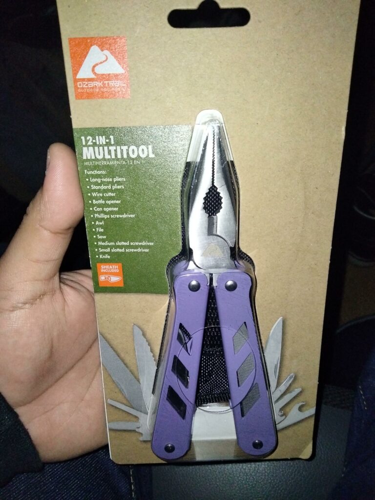 i couldn't pass this up for $4. got it for my fiance since I also got her a purple endura 4