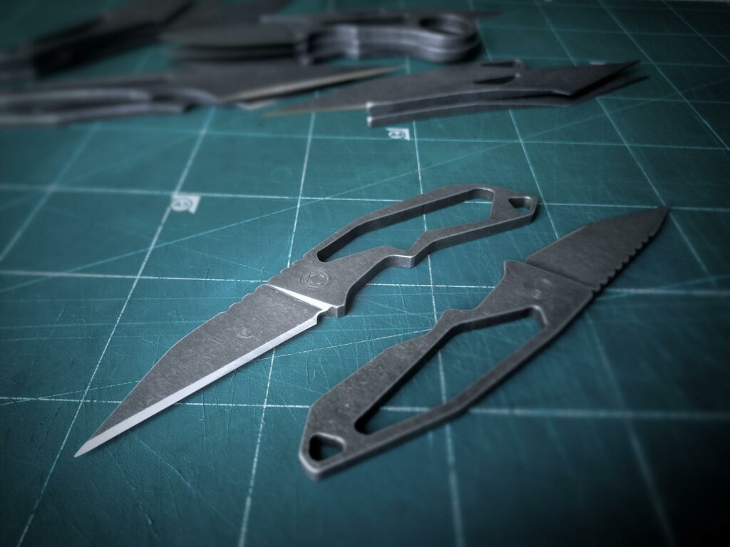 Skeleton knife / D2 steel [2667x2000] [OC]