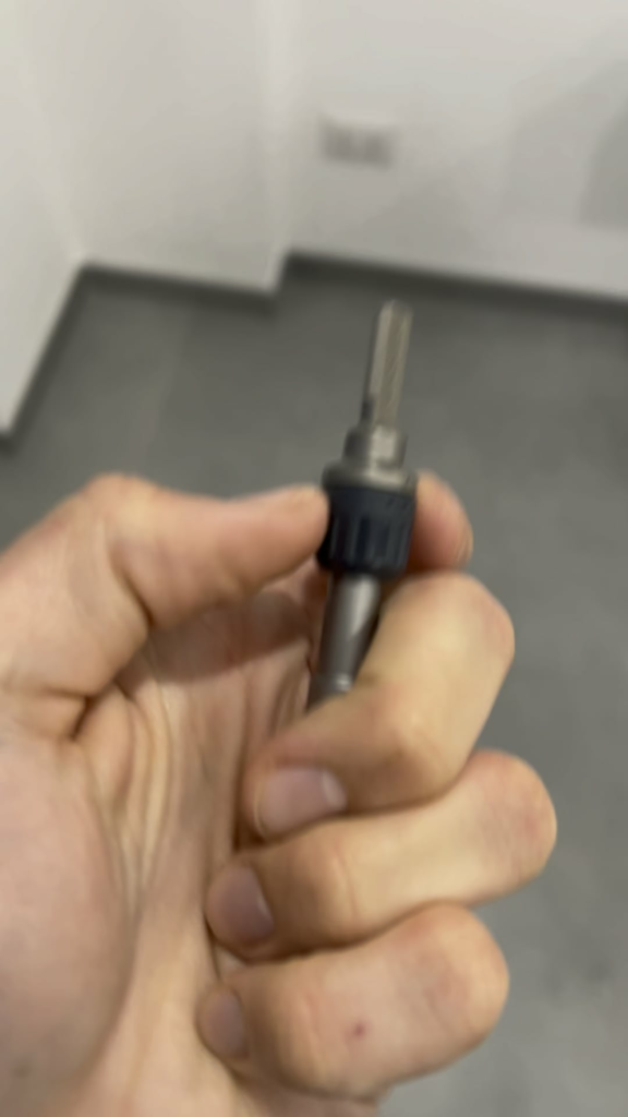Just got my leatherman rachet and it has this kind of play. Is this normal or should i send it back?