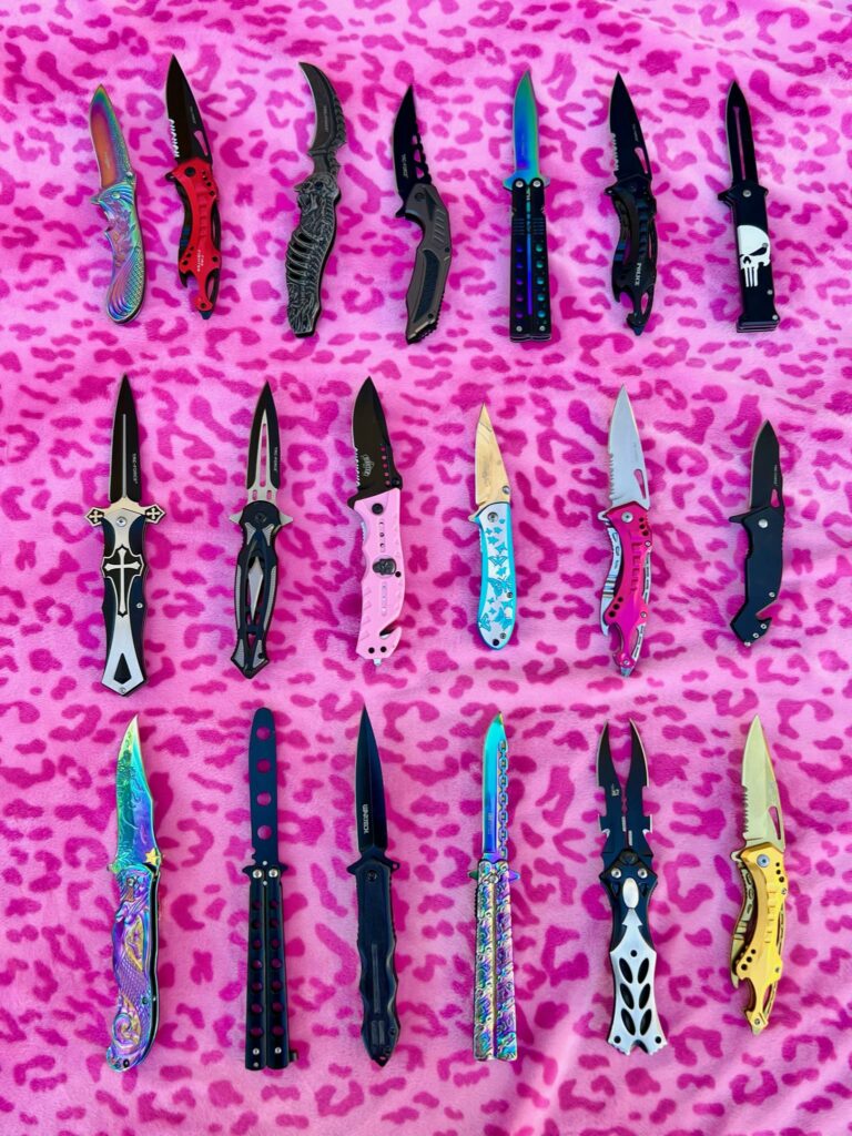 My girly knife collection :)