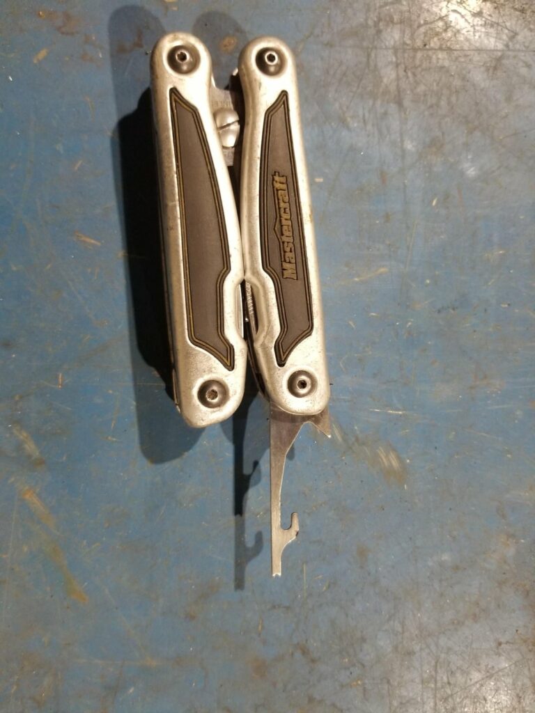 What is the use of thoses 2-3 tool? On an electric based multi-tool
