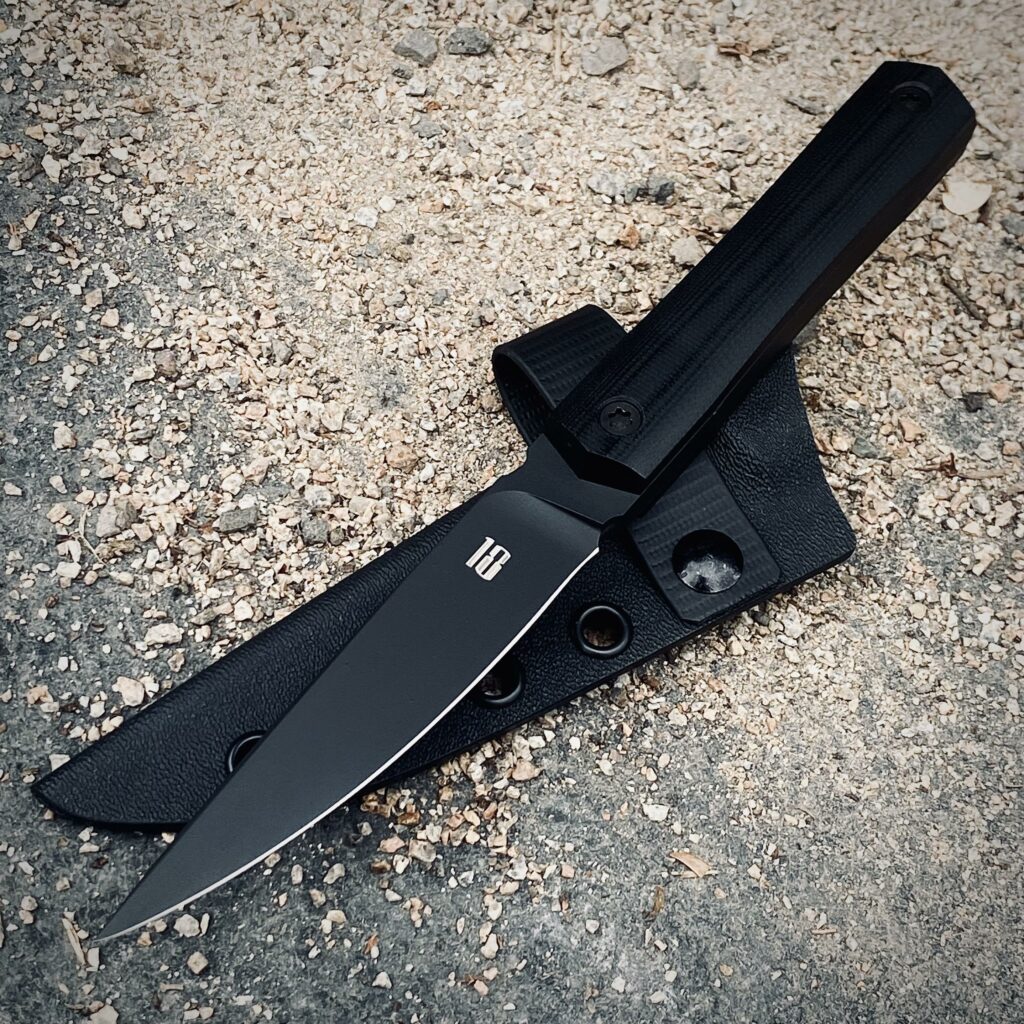Slim little number with subtle lines. Specs available at link in comments.