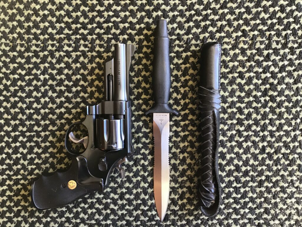 Gerber MKII, with a couple of other tools.