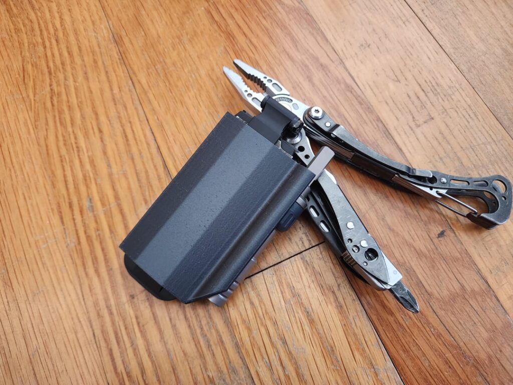 Best way to carry my ratchet and bit kit