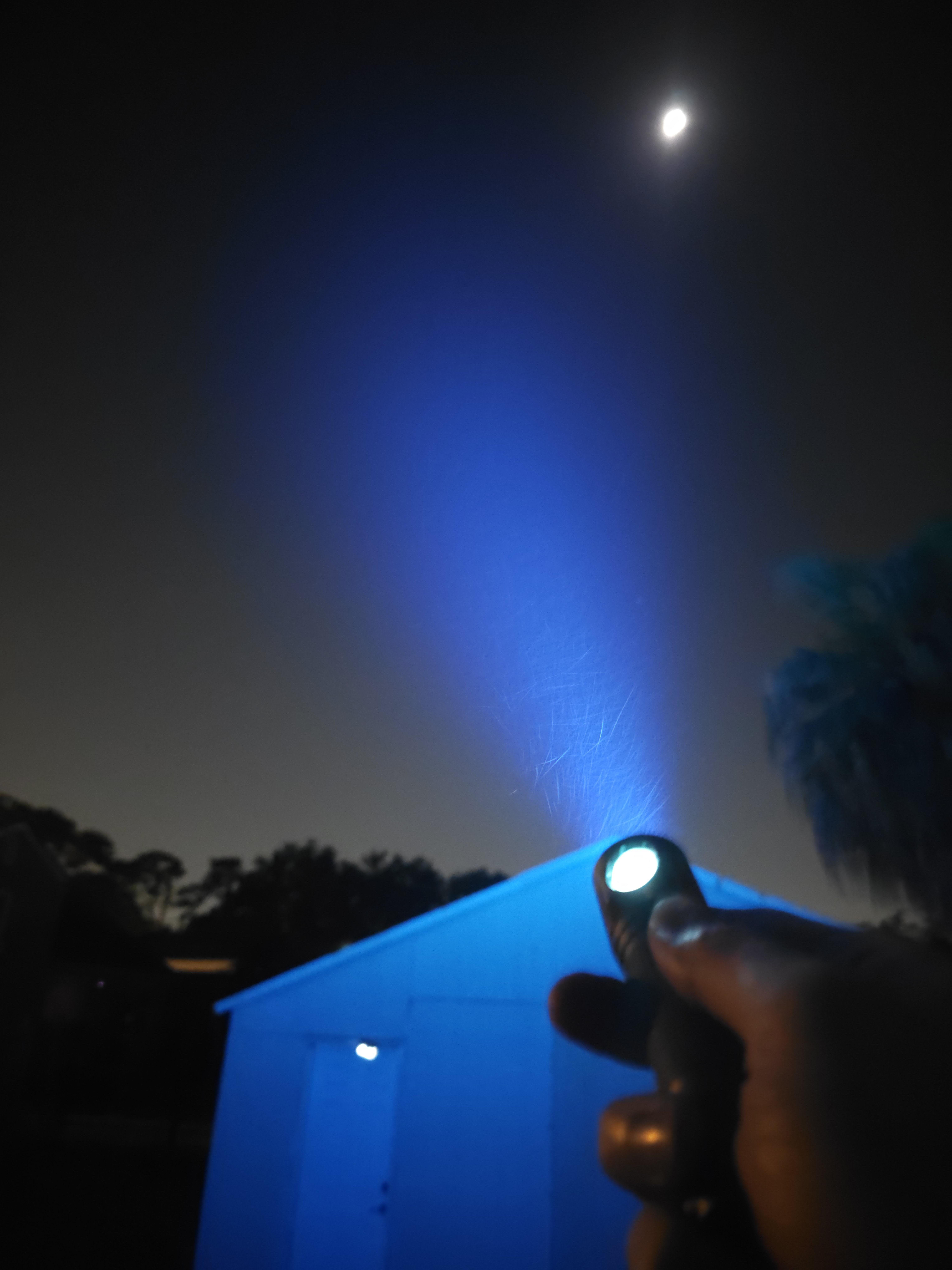 XP-E Cyan beamshots