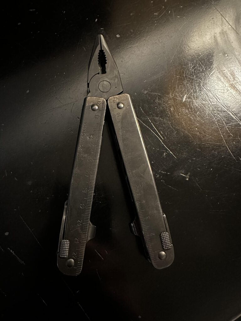 Is my brand-new Swiss Tool MXBS defective? Advice needed!