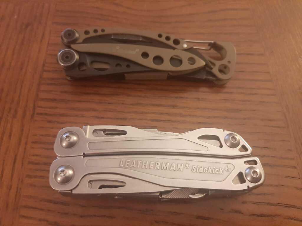 Got a sidekick. How do open the interior tools with out using my skeletool?