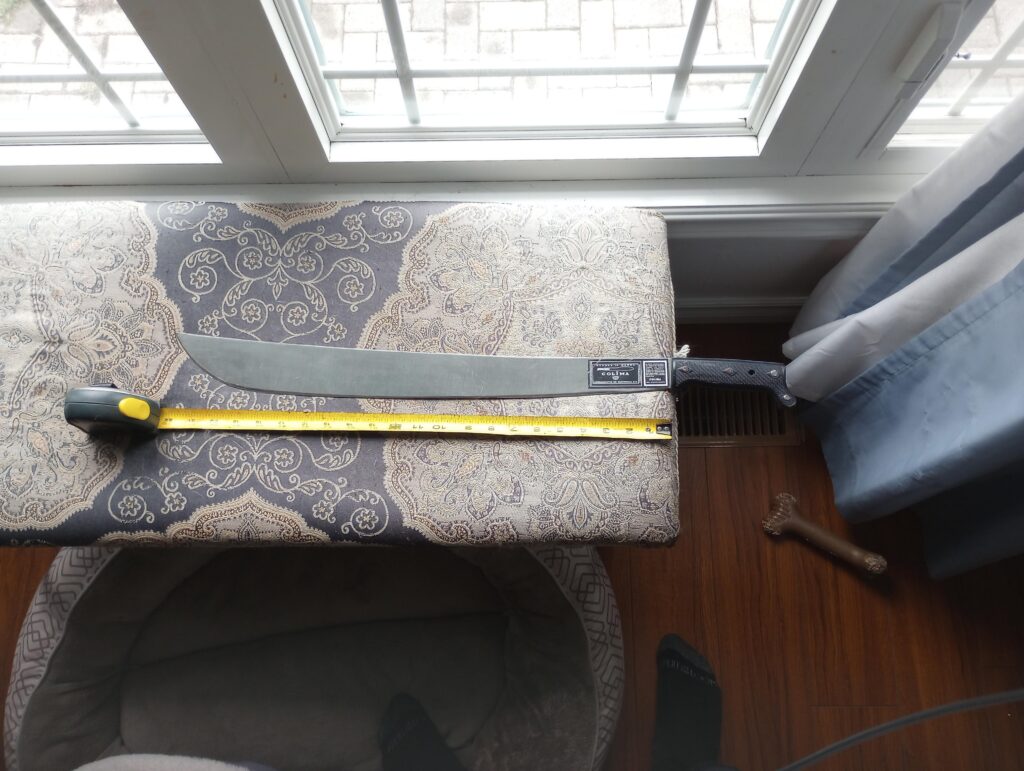 Just picked up this 22-in a machete