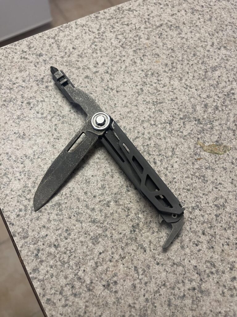 Chemically etched and brass washed gerber Armbar drive slim
