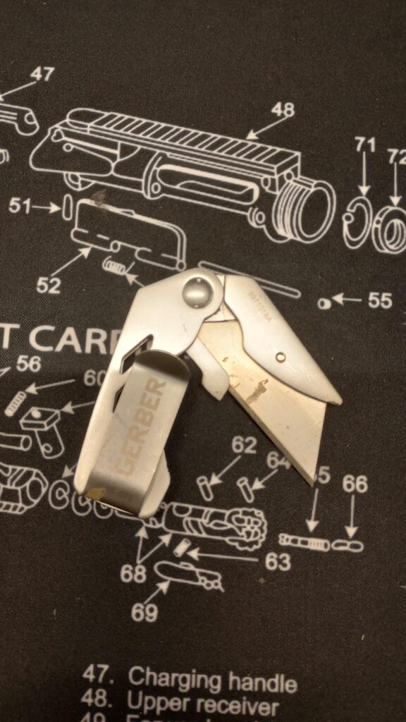 Working Man Monday - What's your "Go To" utility knife?