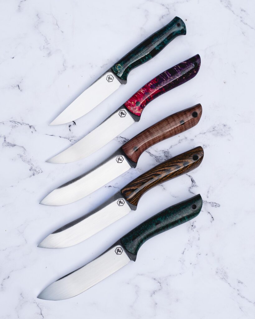 Some new blades made by me. N690 stainless steel and stabilised wood burl, one in Bocote wood