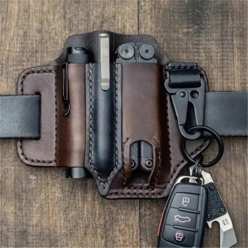 Looking for a multitool like the one inside the carrier as I have the same carrier.