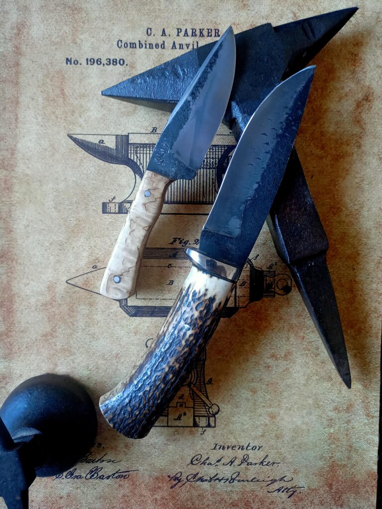 Neck knife and bowie