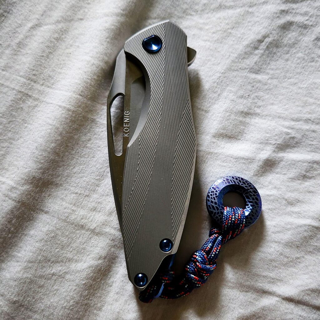 NKD Koenig Arius.