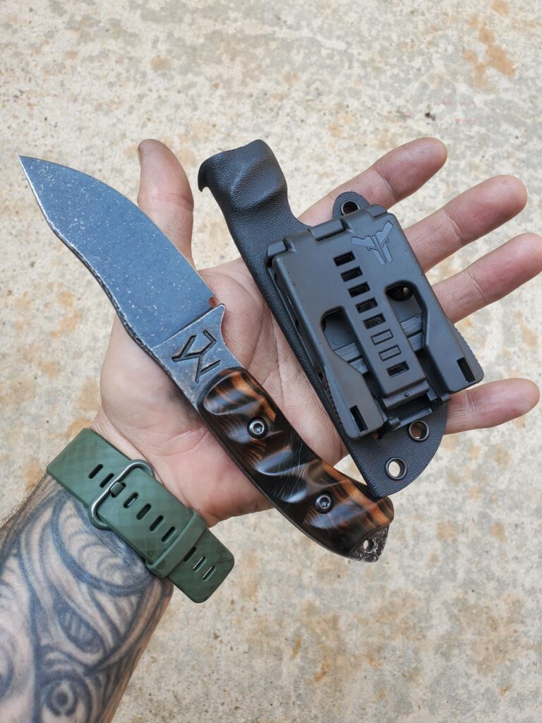 New EDC a little smaller in 80crv2 with ebony with brick red and black G10 with carbon fiber split.