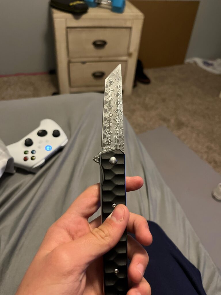 Got this knife today pretty cool