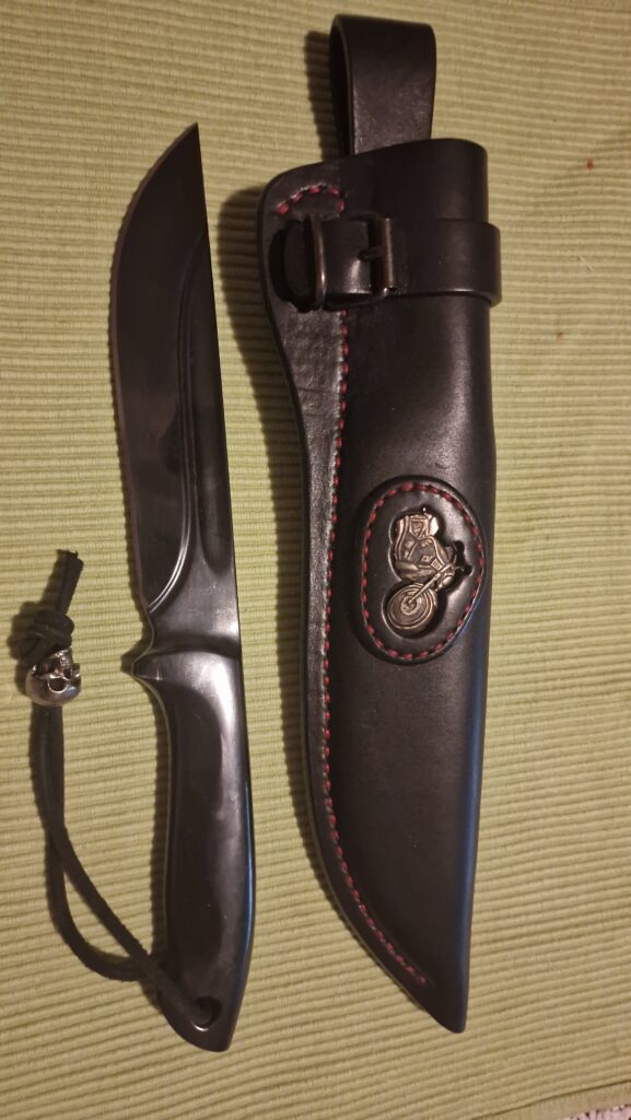 Full integral knife from Slon. The Dark Angel.