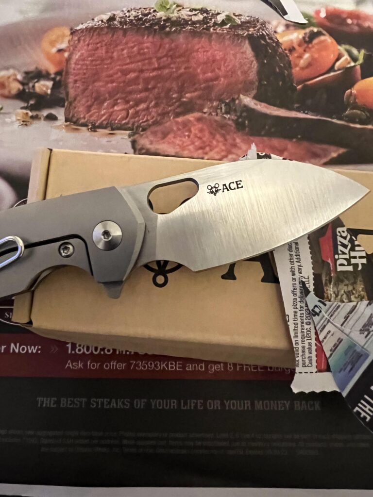 GiantMouse Ace Riv HAIRPOPPING [3024x4032]