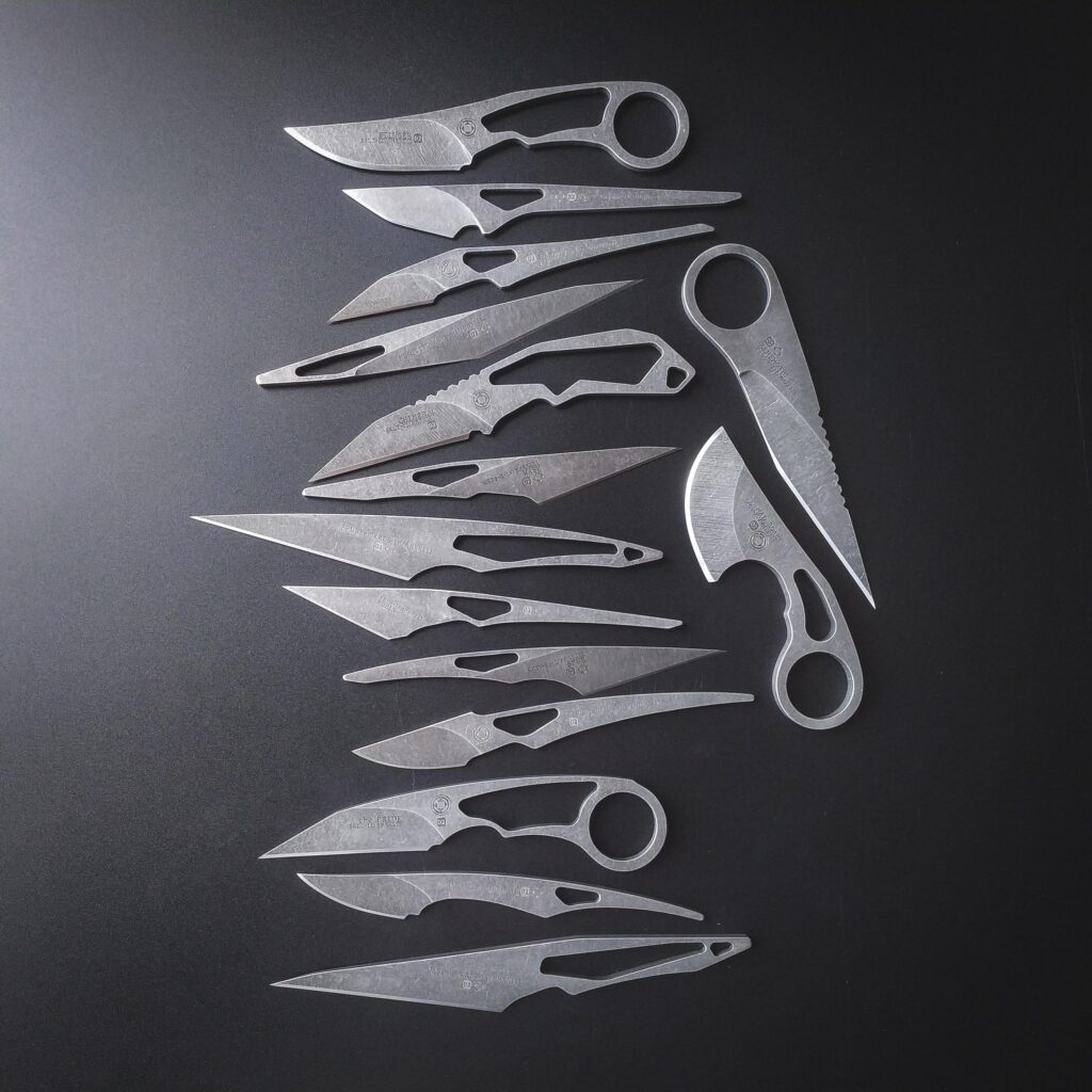 Kiridashi and skeleton knives / D2 steel