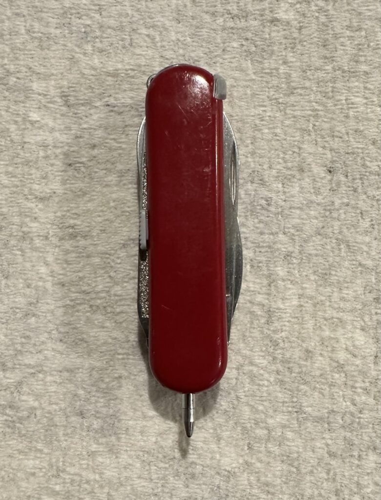 Simple Victorinox mod - added tweezers to Midnite Manager