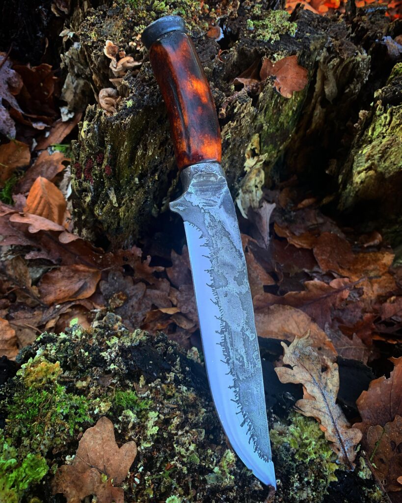 Vojkoart Hunting Bowie