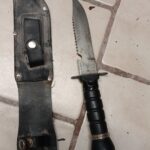 What knife is that exactly, brand and type?