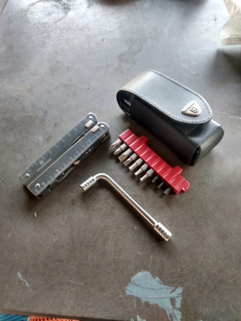 Swisstool & Bit Kit