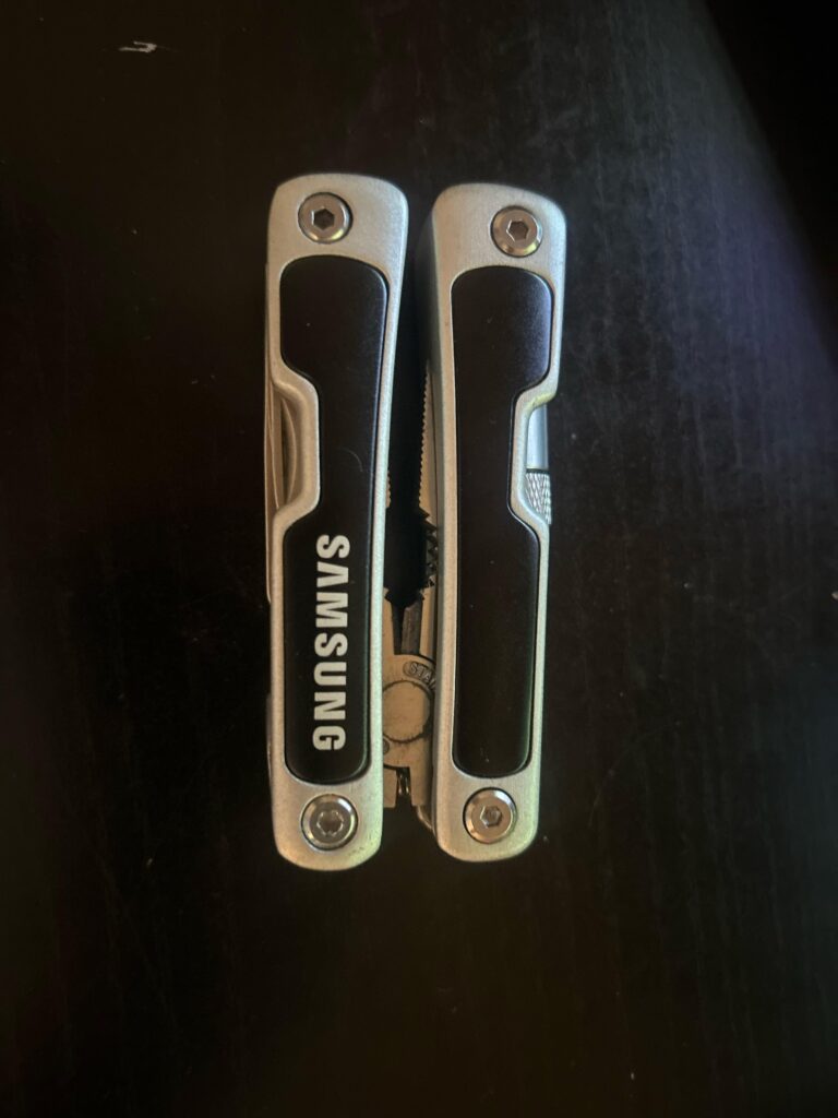 Samsung multitool?