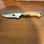 dont know shit about knives but was in a sports shop today and saw this, thought it looked cool so i bought it. now i gotta find something to cut lol