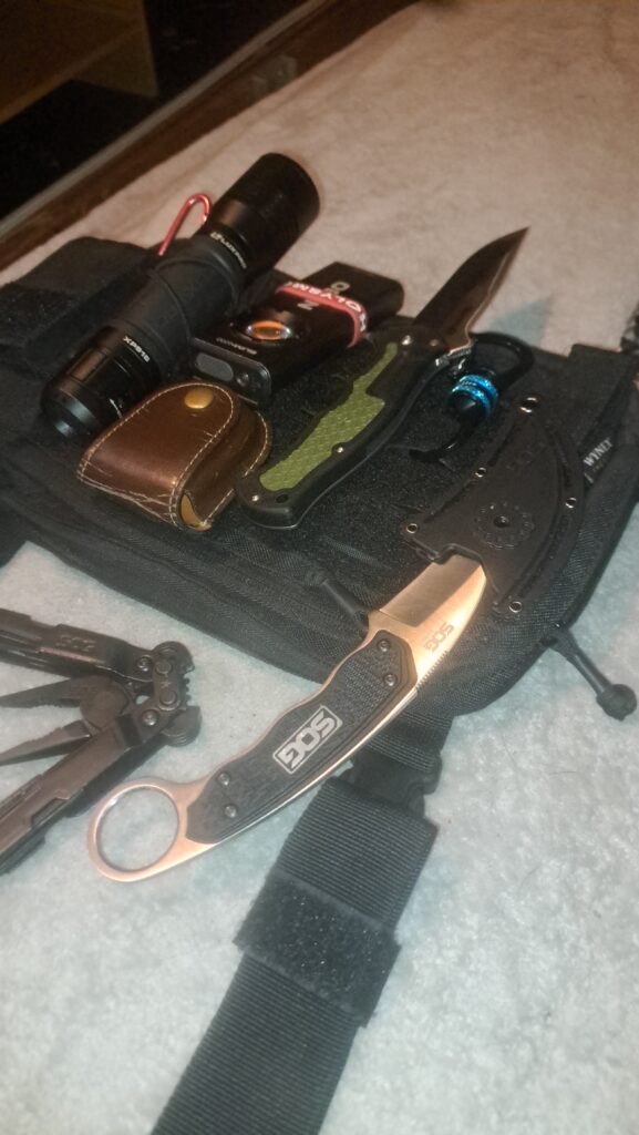 Knife carrier Vest TACTICAL civilian