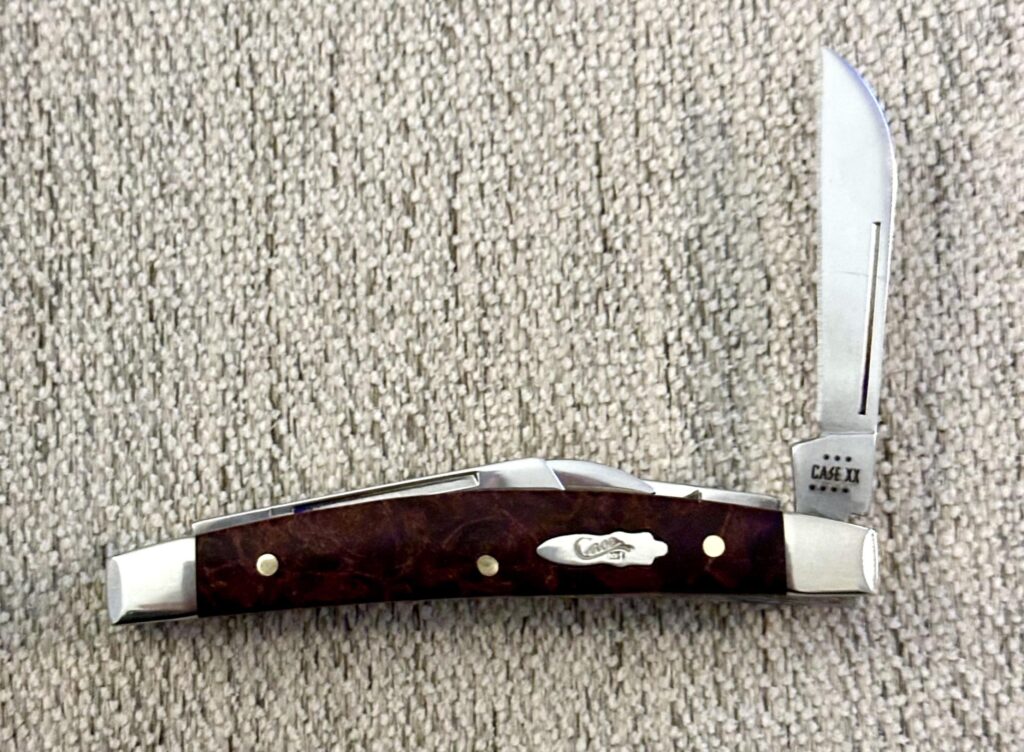 Case Small Congress maple wood burl