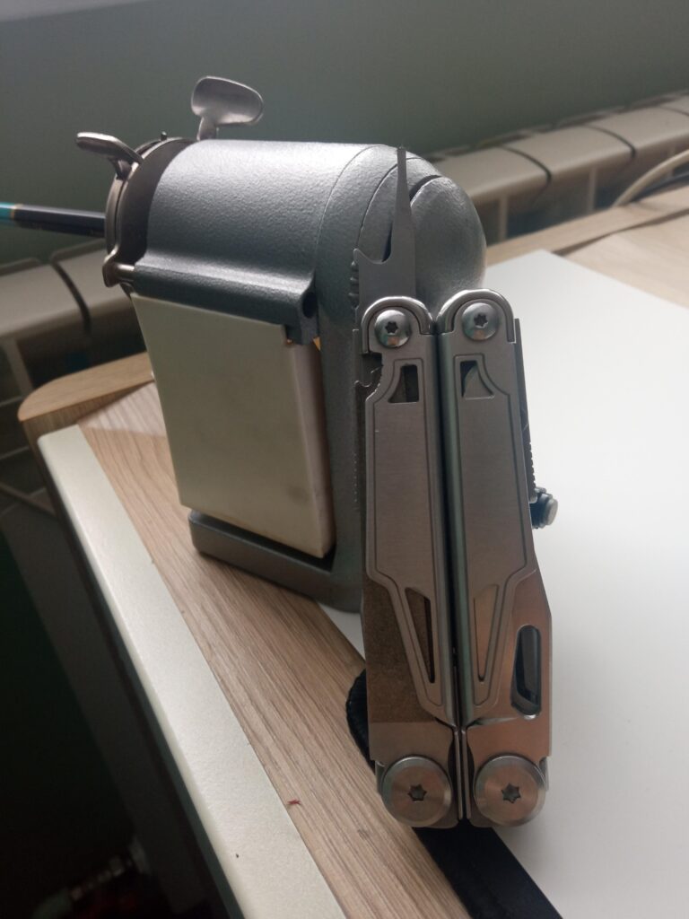Just fixed a pencil sharpener with my little guy