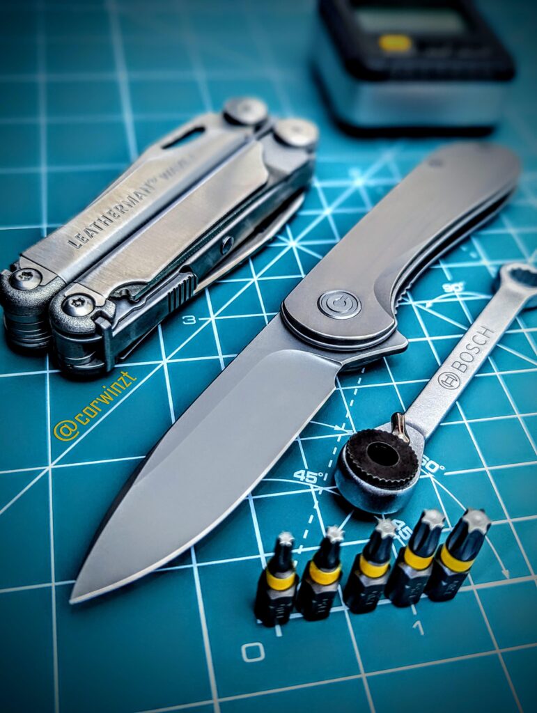 My favorite EDC tools: Leatherman Wave+, Civivi Elementum s35vn (BladeHQ Exclusive)