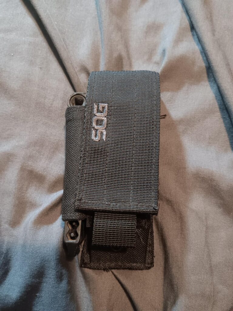 SOG poweraccess found at a pawnshop for $30, good deal? I'm quite happy with the heft and feeling, I've never owned a SOG