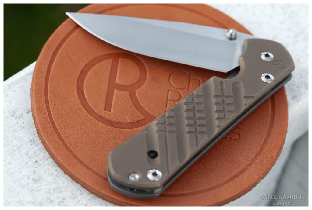 Chris Reeve Sebenza 21 Crosshatch. Taken with an older camera, Sony R1 from 2005. [OC]