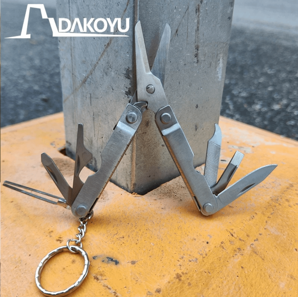 Fake leatherman micra