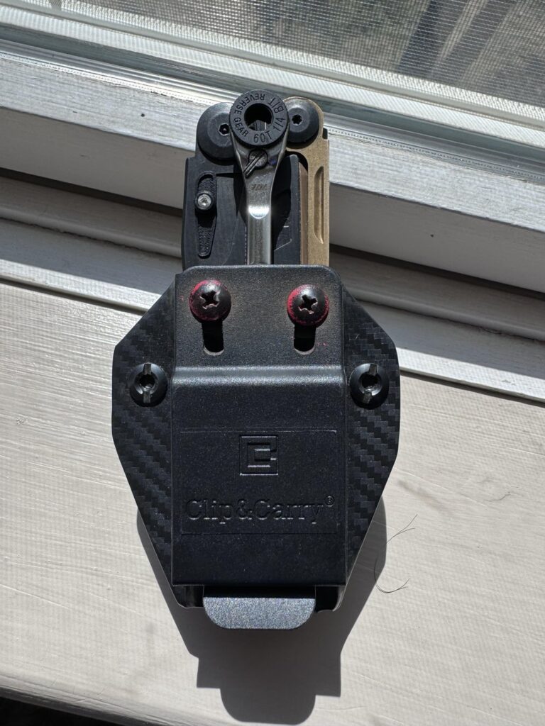 711 ratchet storage w/MUT kydex sheath