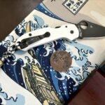 Spyderco Para 3 in CruWear w/ RGT Skinny Mod TeroTuf scales + Black “Tri-Topo” Lynch clip [8064 X 6048]