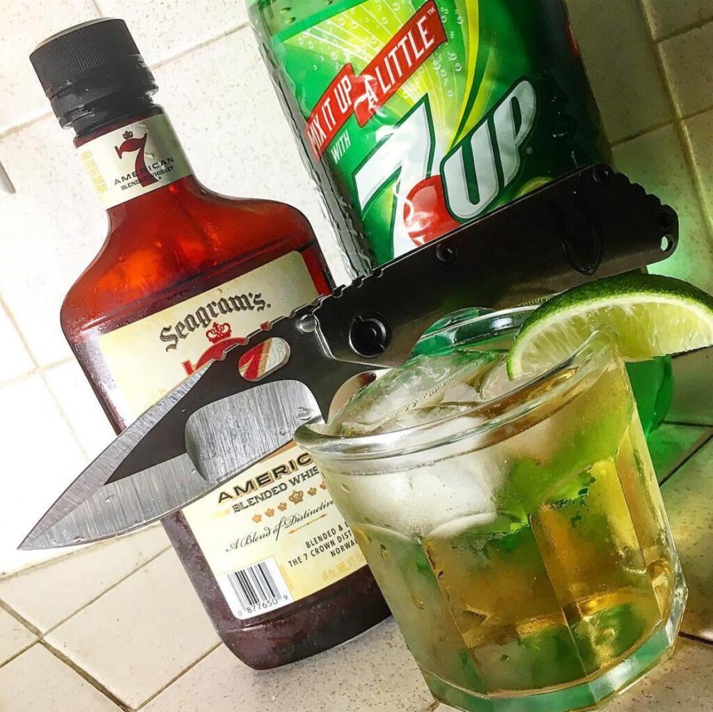 I’m a fine knife and cheap drink kinda guy 😅🫡