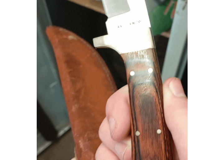 Can someone help me identify this knife?