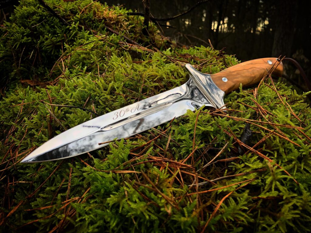 Cudeman Hunting Dagger
