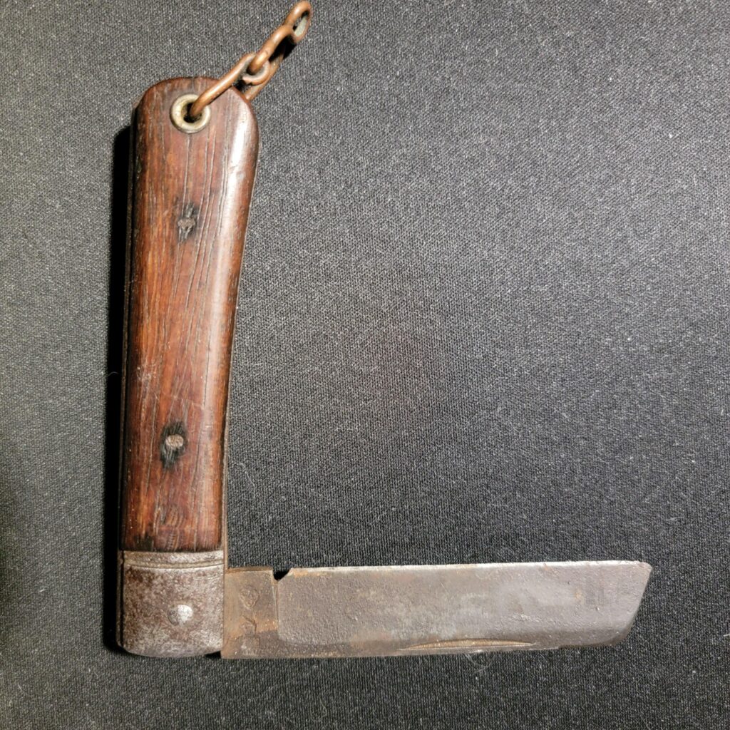 Folding knife I found in my 1978 Land Cruiser imported from Japan.
