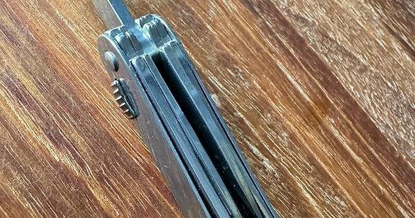 PSA: Beware the Swiss Tool Spirit X chisel blade!