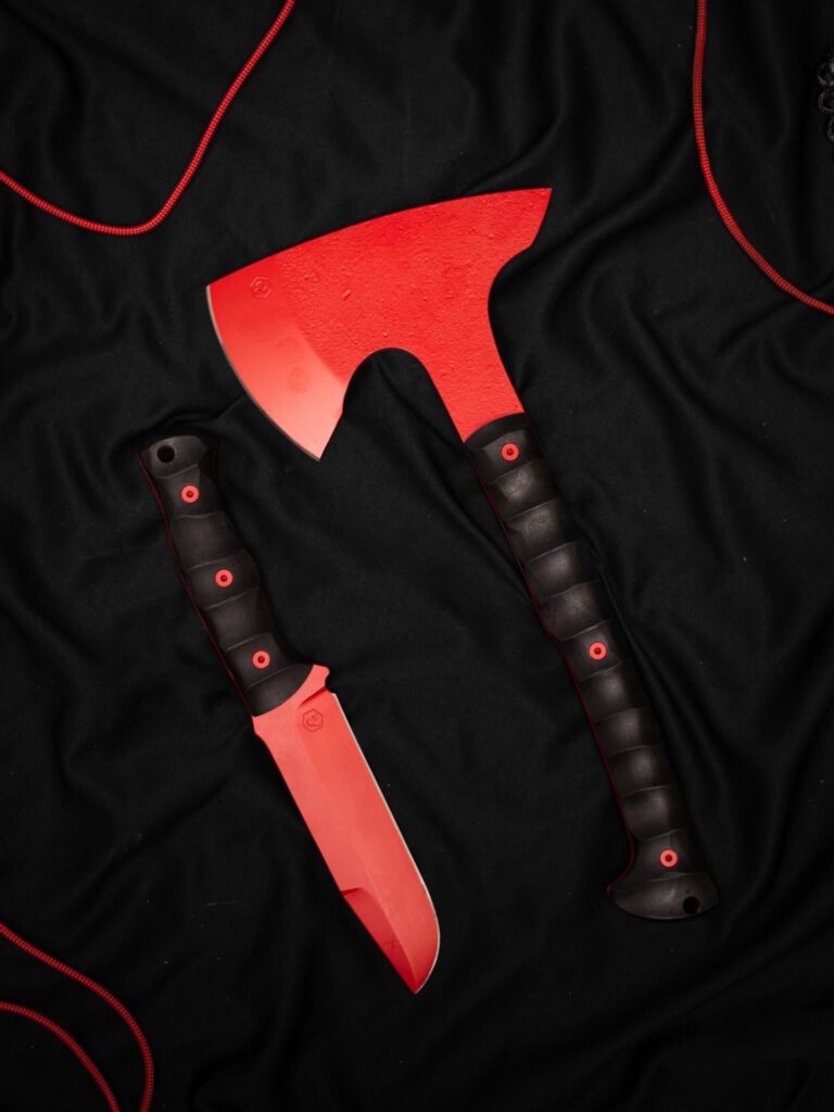 Set made by me. Red cerakote coating and black G10 handles. Knife made of 80CrV2 and hatchet 6150 Spring steel