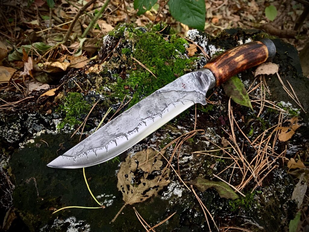 VojkoArt Hunting Bowie