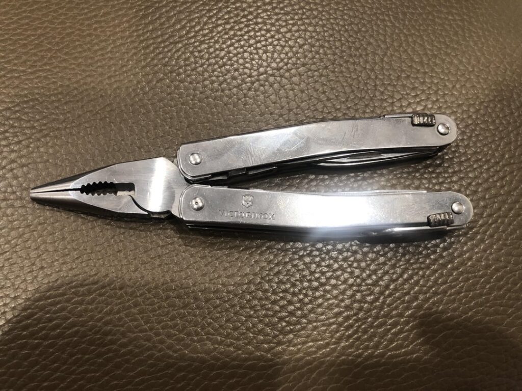 Victorinox spirit X pivot swap