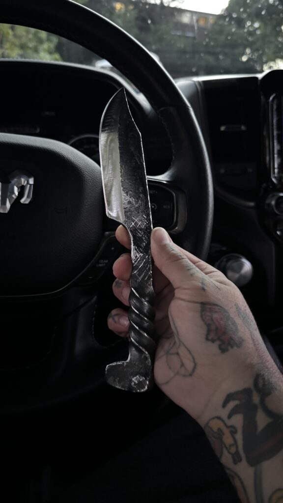 Found this gorgeous knife in Sedona